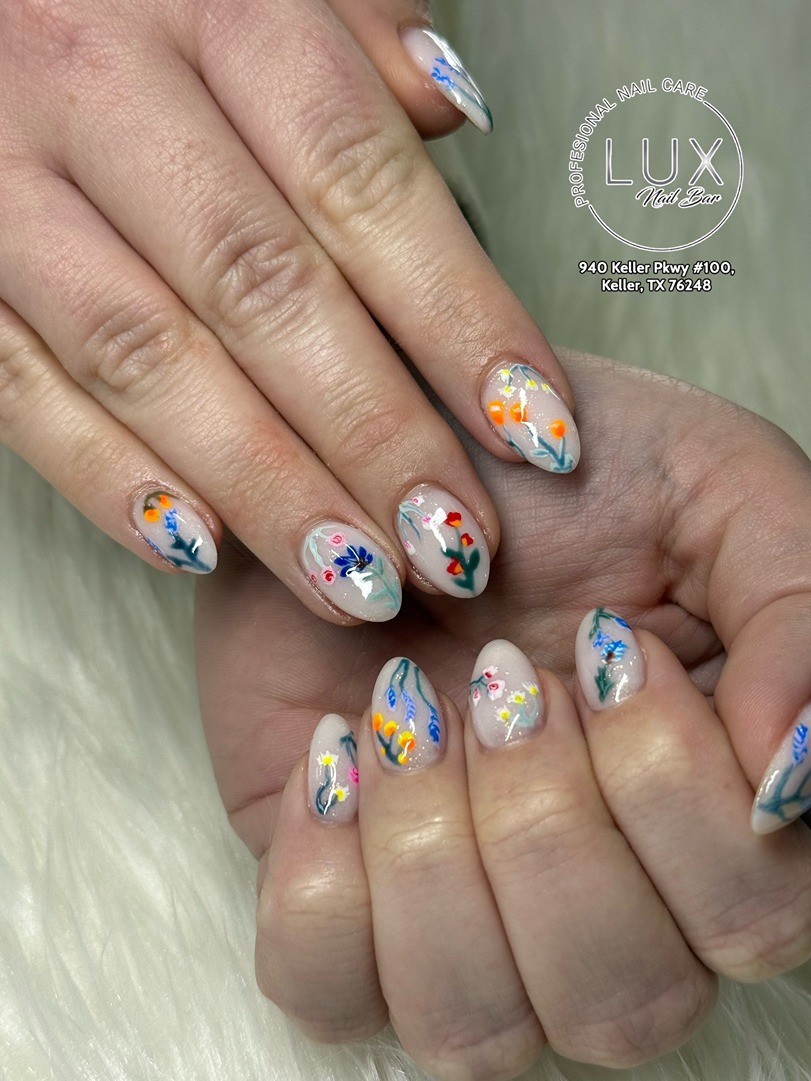 Lux Nail Bar